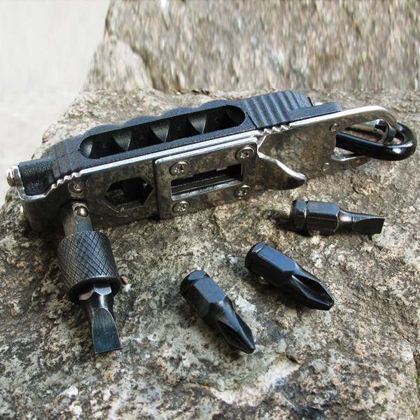 EDC Multifunctional Climbing Carabiner Paracord Buckle Screwdriver Flashlight Wrench Tool - photo 4